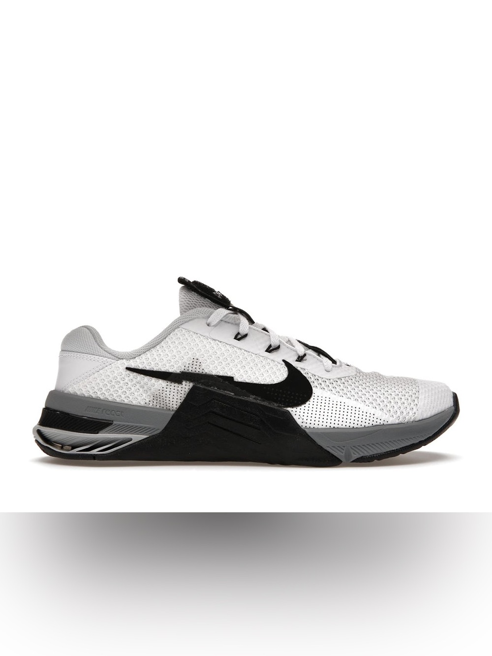 Nike Metcon 7 Women’s White and Black Cross-Training Shoe